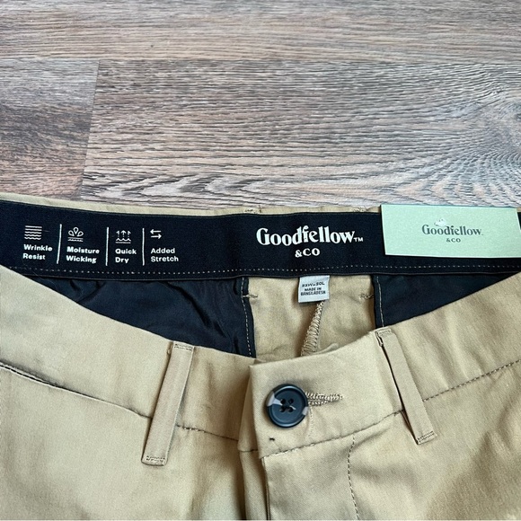 Goodfellow Men's Tan Slim Tech Chino Pants - Picture 3 of 4